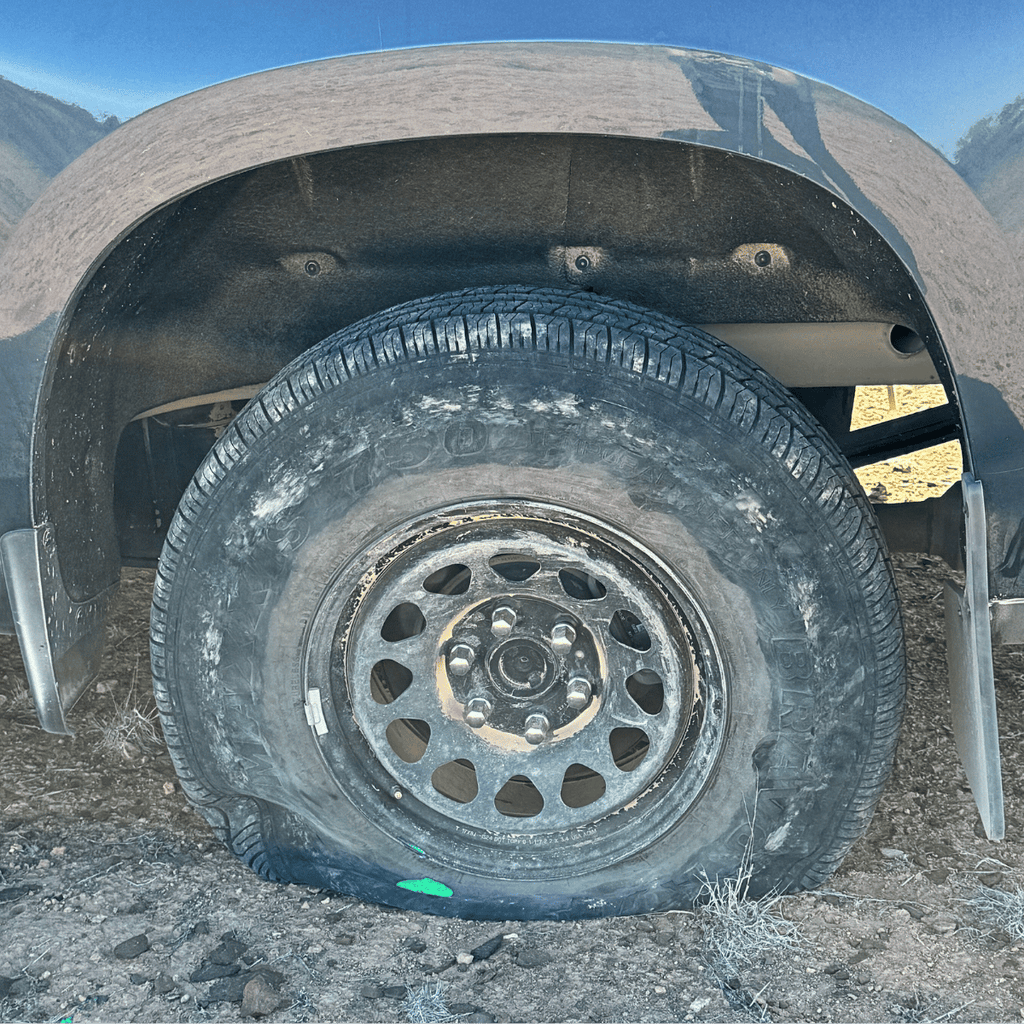 Hard Unit Tubeless Tyre Repair Kit